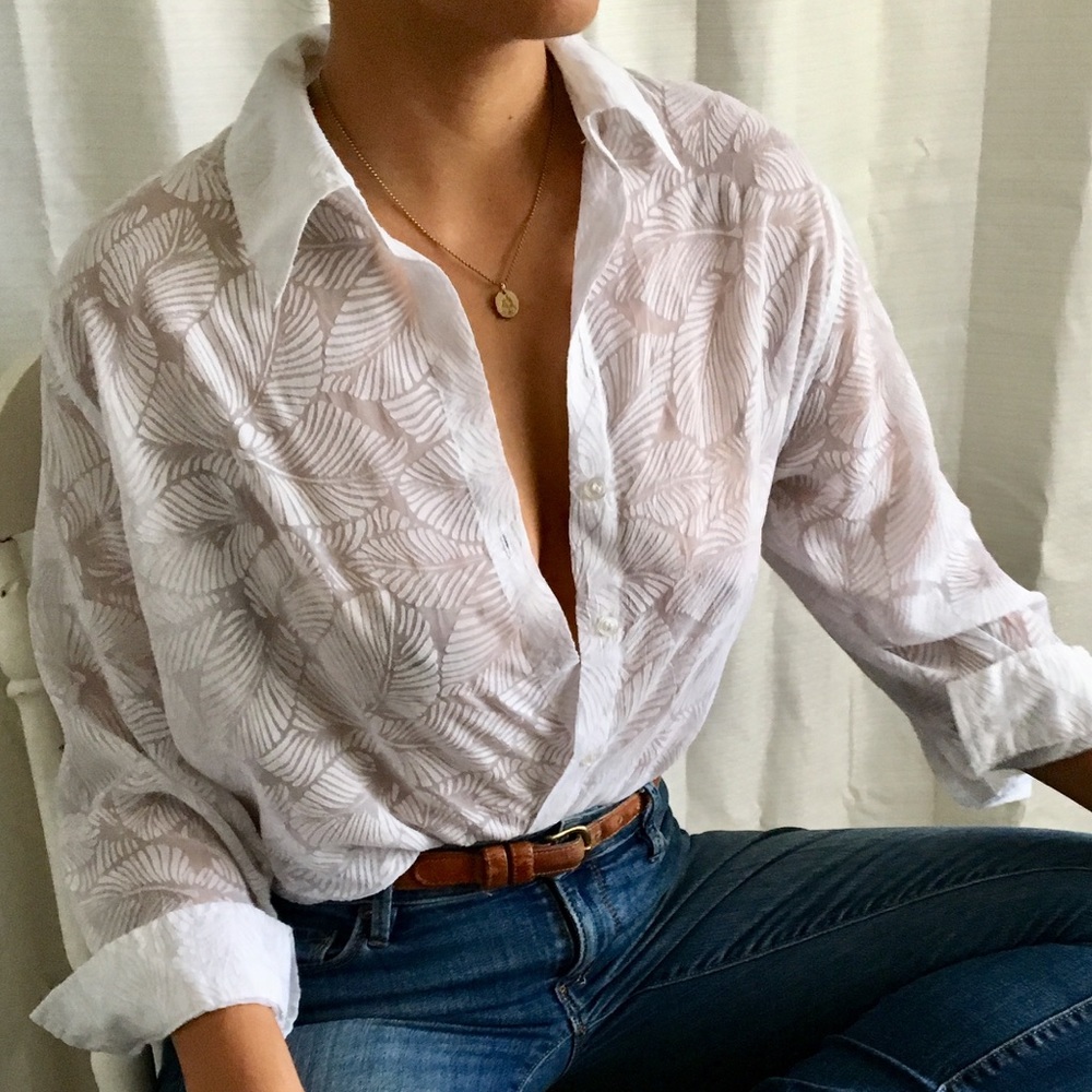 Ellen Tracy White Botton down Top (M) - Picture 1 of 8